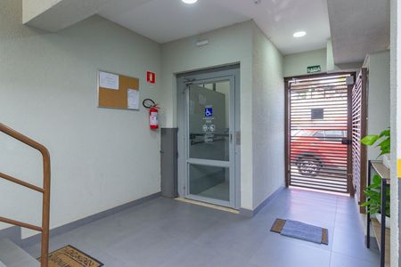 Apartamento para alugar com 38m², 2 quartos e 1 vaga Apartamento para alugar com 38m², 2 quartos e 1 vagaEntrada/Saída