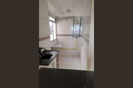 Cozinha de apartamento para alugar com 2 quartos, 39m² em Jardim Vaz de Lima, São Paulo