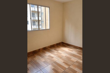 Quarto de apartamento para alugar com 2 quartos, 39m² em Jardim Vaz de Lima, São Paulo