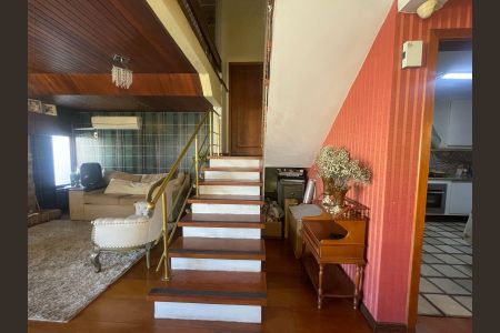 Apartamento à venda com 240m², 3 quartos e 2 vagas