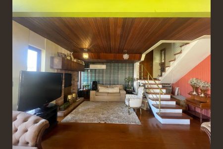 Apartamento à venda com 240m², 3 quartos e 2 vagas