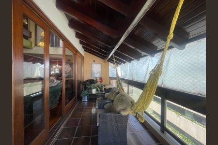 Apartamento à venda com 240m², 3 quartos e 2 vagas