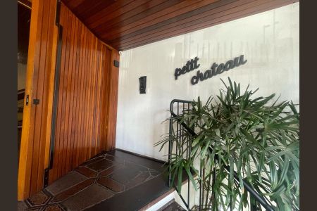 Apartamento à venda com 240m², 3 quartos e 2 vagas