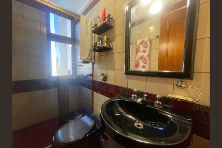 Apartamento à venda com 240m², 3 quartos e 2 vagas