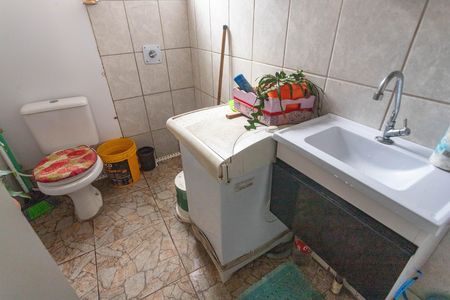 Apartamento à venda com 48m², 2 quartos e 1 vaga Apartamento à venda com 48m², 2 quartos e 1 vagaBanheiro