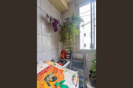 Área de serviço  de apartamento à venda com 2 quartos, 48m² em Jardim Apura, Diadema