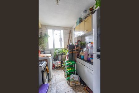 Cozinha  de apartamento à venda com 2 quartos, 48m² em Jardim Apura, Diadema