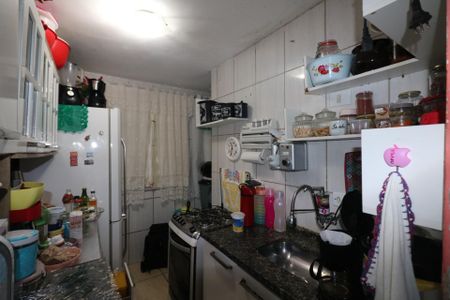 Apartamento à venda com 49m², 2 quartos e 1 vagaCozinha