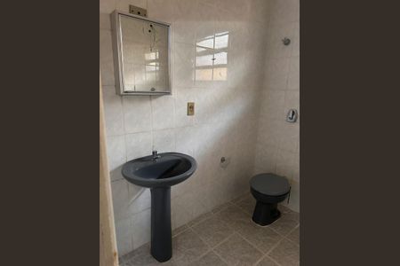 Casa para alugar com 219m², 2 quartos e 2 vagas Casa para alugar com 219m², 2 quartos e 2 vagasBanheiro 1