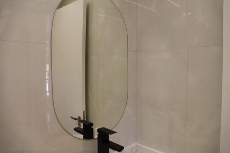 Apartamento à venda com 60m², 2 quartos e 1 vaga Apartamento à venda com 60m², 2 quartos e 1 vagaBanheiro Social