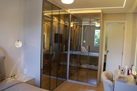 Apartamento à venda com 60m², 2 quartos e 1 vaga Apartamento à venda com 60m², 2 quartos e 1 vagaSuíte