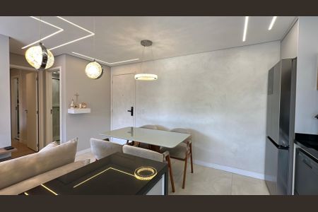 Apartamento à venda com 60m², 2 quartos e 1 vaga Apartamento à venda com 60m², 2 quartos e 1 vagaCozinha