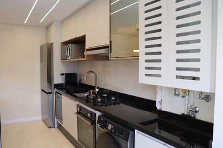 Apartamento à venda com 60m², 2 quartos e 1 vaga Apartamento à venda com 60m², 2 quartos e 1 vagaCozinha