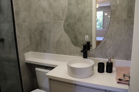 Apartamento à venda com 60m², 2 quartos e 1 vaga Apartamento à venda com 60m², 2 quartos e 1 vagaBanheiro da Suíte