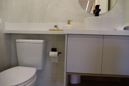 Apartamento à venda com 60m², 2 quartos e 1 vaga Apartamento à venda com 60m², 2 quartos e 1 vagaBanheiro Social