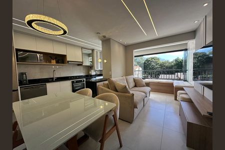 Sala de apartamento à venda com 2 quartos, 60m² em Votopoca, Barueri