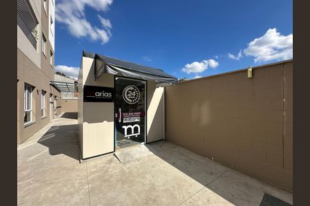 Apartamento à venda com 60m², 2 quartos e 1 vaga Apartamento à venda com 60m², 2 quartos e 1 vagaMercado