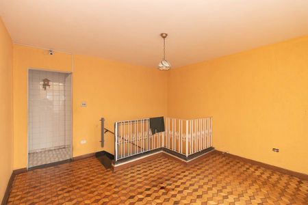Sala de casa à venda com 3 quartos, 250m² em Jardim Tremembe, São Paulo