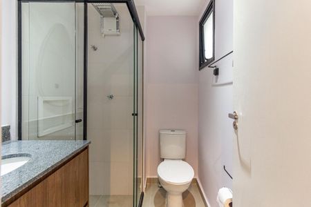 Banheiro de kitnet/studio para alugar com 1 quarto, 24m² em Campos Elíseos, São Paulo