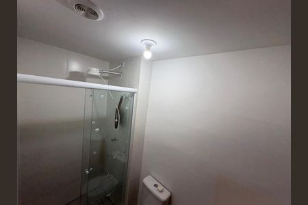 Banheiro de apartamento para alugar com 1 quarto, 26m² em Jabaquara, São Paulo