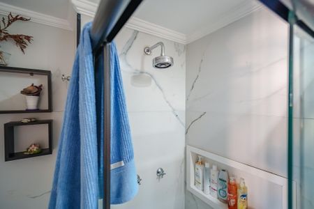 Apartamento à venda com 45m², 2 quartos e 1 vaga Apartamento à venda com 45m², 2 quartos e 1 vagaBanheiro