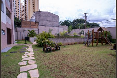 Apartamento à venda com 45m², 2 quartos e 1 vaga Apartamento à venda com 45m², 2 quartos e 1 vagaÁrea comum - Playground