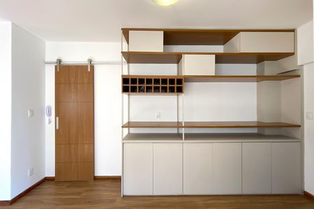 Apartamento à venda com 280m², 4 quartos e 3 vagas Apartamento à venda com 280m², 4 quartos e 3 vagasSala de Jantar