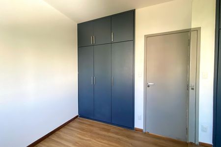 Apartamento à venda com 280m², 4 quartos e 3 vagas Apartamento à venda com 280m², 4 quartos e 3 vagasQuarto 3