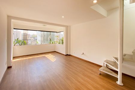 Apartamento à venda com 280m², 4 quartos e 3 vagas Apartamento à venda com 280m², 4 quartos e 3 vagasSala