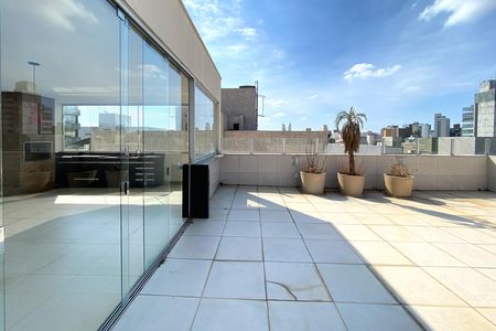 Apartamento à venda com 280m², 4 quartos e 3 vagas Apartamento à venda com 280m², 4 quartos e 3 vagasCobertura