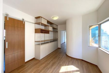 Apartamento à venda com 280m², 4 quartos e 3 vagas Apartamento à venda com 280m², 4 quartos e 3 vagasSala de Jantar