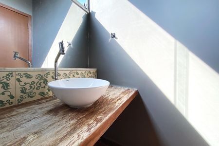 Apartamento à venda com 280m², 4 quartos e 3 vagas Apartamento à venda com 280m², 4 quartos e 3 vagasLavabo Cobertura