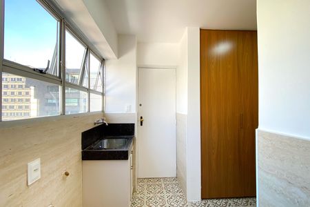 Apartamento à venda com 280m², 4 quartos e 3 vagas Apartamento à venda com 280m², 4 quartos e 3 vagasÁrea de Serviço