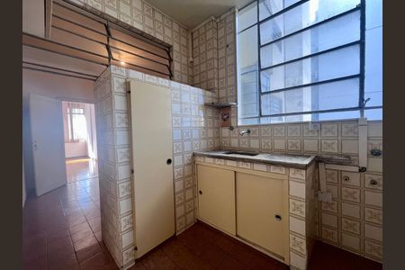 Apartamento à venda com 97m², 3 quartos e sem vagaCozinha 