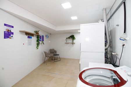 Apartamento à venda com 67m², 1 quarto e 1 vaga Apartamento à venda com 67m², 1 quarto e 1 vagaÁrea Comum - Lavanderia
