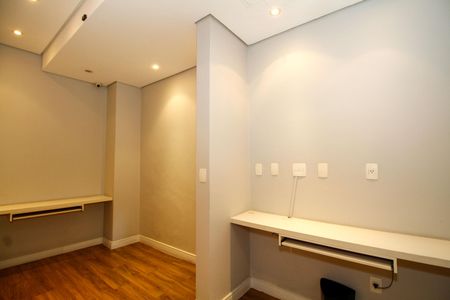 Apartamento à venda com 67m², 1 quarto e 1 vaga Apartamento à venda com 67m², 1 quarto e 1 vagaÁrea Comum - Home Office