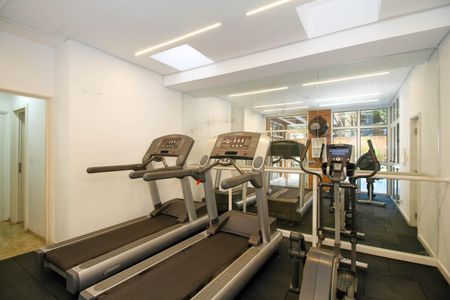 Apartamento à venda com 67m², 1 quarto e 1 vaga Apartamento à venda com 67m², 1 quarto e 1 vagaÁrea Comum - Academia