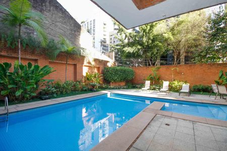 Apartamento à venda com 67m², 1 quarto e 1 vaga Apartamento à venda com 67m², 1 quarto e 1 vagaÁrea Comum - Piscina e Hidromassagem