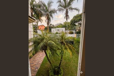 Foto 10 de casa para alugar com 4 quartos, 650m² em Jardim Leonor, São Paulo