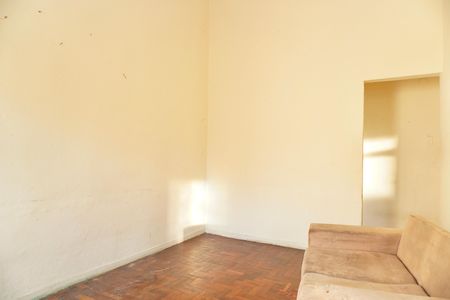 Sala de casa para alugar com 3 quartos, 50m² em Alto Caiçaras, Belo Horizonte