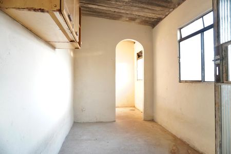 Casa para alugar com 50m², 3 quartos e 1 vagaÁrea de Serviço