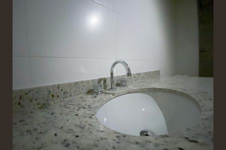 Apartamento à venda com 42m², 1 quarto e 1 vaga Apartamento à venda com 42m², 1 quarto e 1 vagaBanheiro