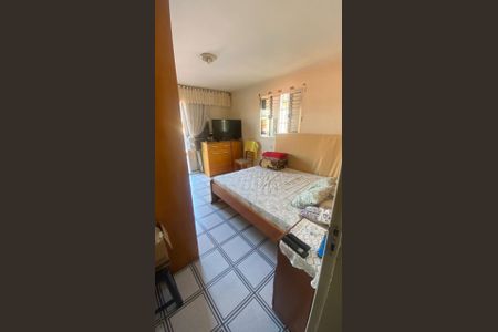 DORMITORIO de casa à venda com 3 quartos, 136m² em Cidade das Flores, Osasco