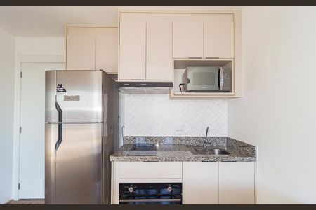 Cozinha de apartamento para alugar com 2 quartos, 38m² em Quarta Parada, São Paulo