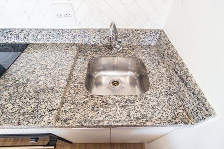 Apartamento para alugar com 38m², 2 quartos e sem vaga Apartamento para alugar com 38m², 2 quartos e sem vagaDetalhe - Cozinha