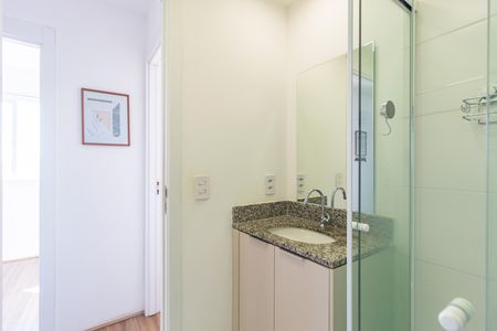 Apartamento para alugar com 38m², 2 quartos e sem vaga Apartamento para alugar com 38m², 2 quartos e sem vagaBanheiro