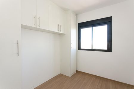 Quarto 2 de apartamento para alugar com 2 quartos, 54m² em Vila Esperança, São Paulo