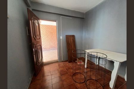 Casa para alugar com 200m², 4 quartos e 3 vagas Casa para alugar com 200m², 4 quartos e 3 vagasSuíte da varanda