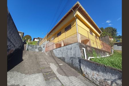 Casa para alugar com 200m², 4 quartos e 3 vagas