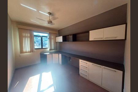 Casa para alugar com 200m², 4 quartos e 3 vagas Casa para alugar com 200m², 4 quartos e 3 vagasQuarto 1